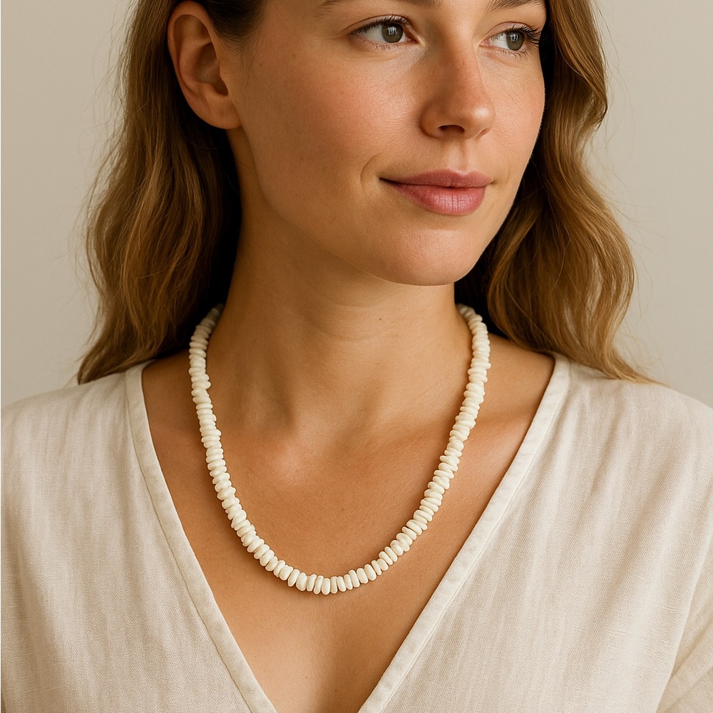 Vintage Mother of Pearl Shell Necklace | White Chip Beaded Beach Jewelry | Boho